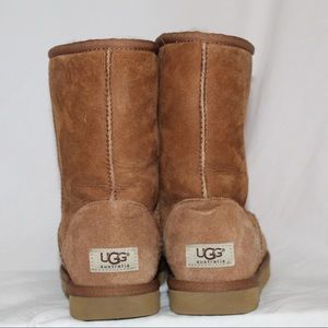 Classic Short Chestnut UGG Boots